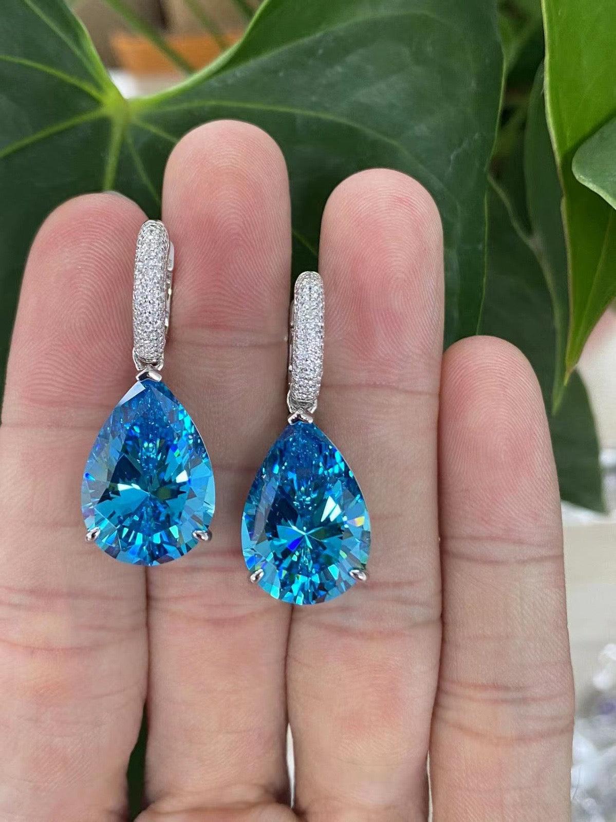 Jewellery Colour Psychology: What Your Crystal Earrings Reveal About Your Personality