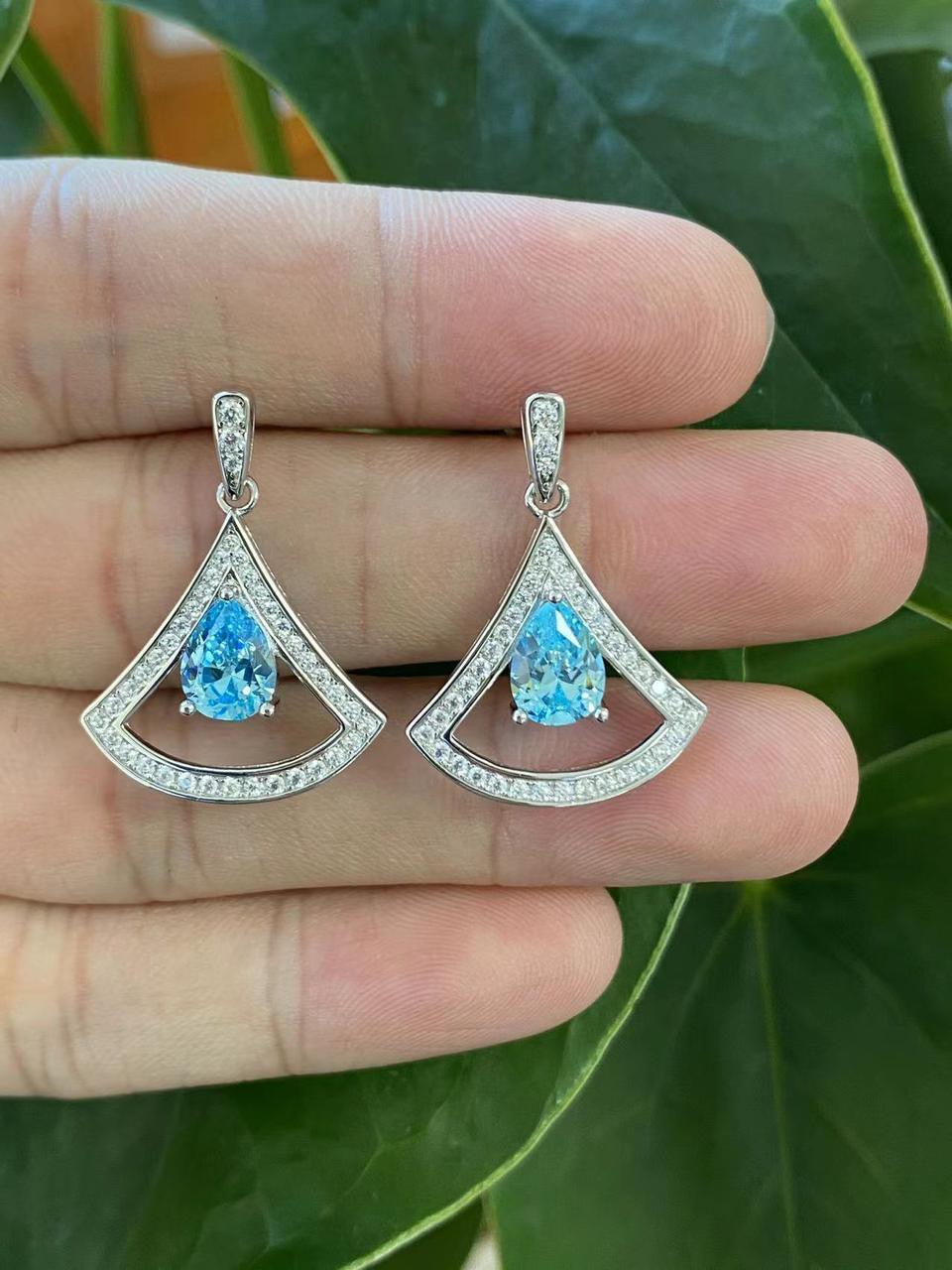 Elegant Fan Drop Earrings with Green Crystal