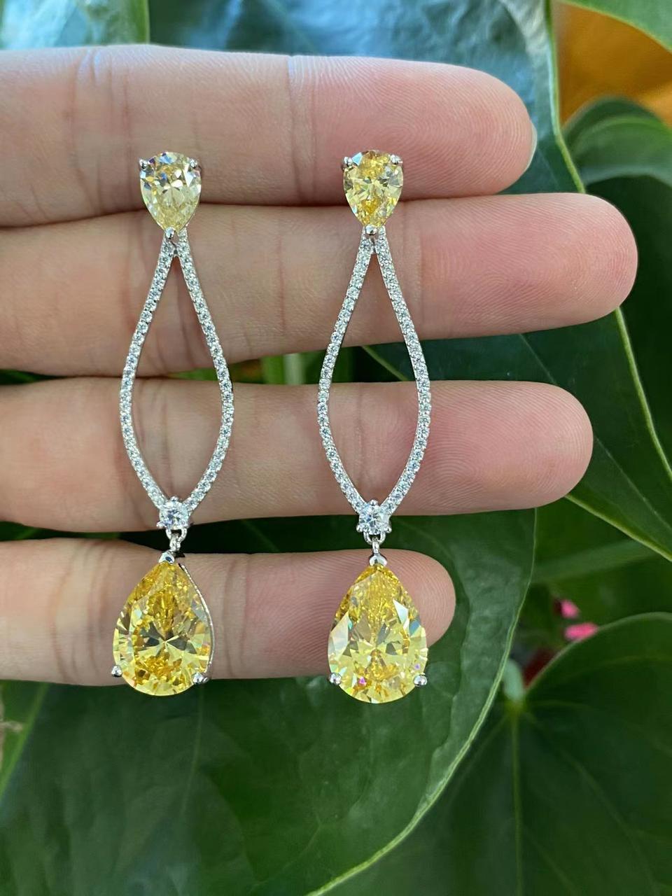Luxury Elongated Drop Earrings with Citrine-Yellow Crystals