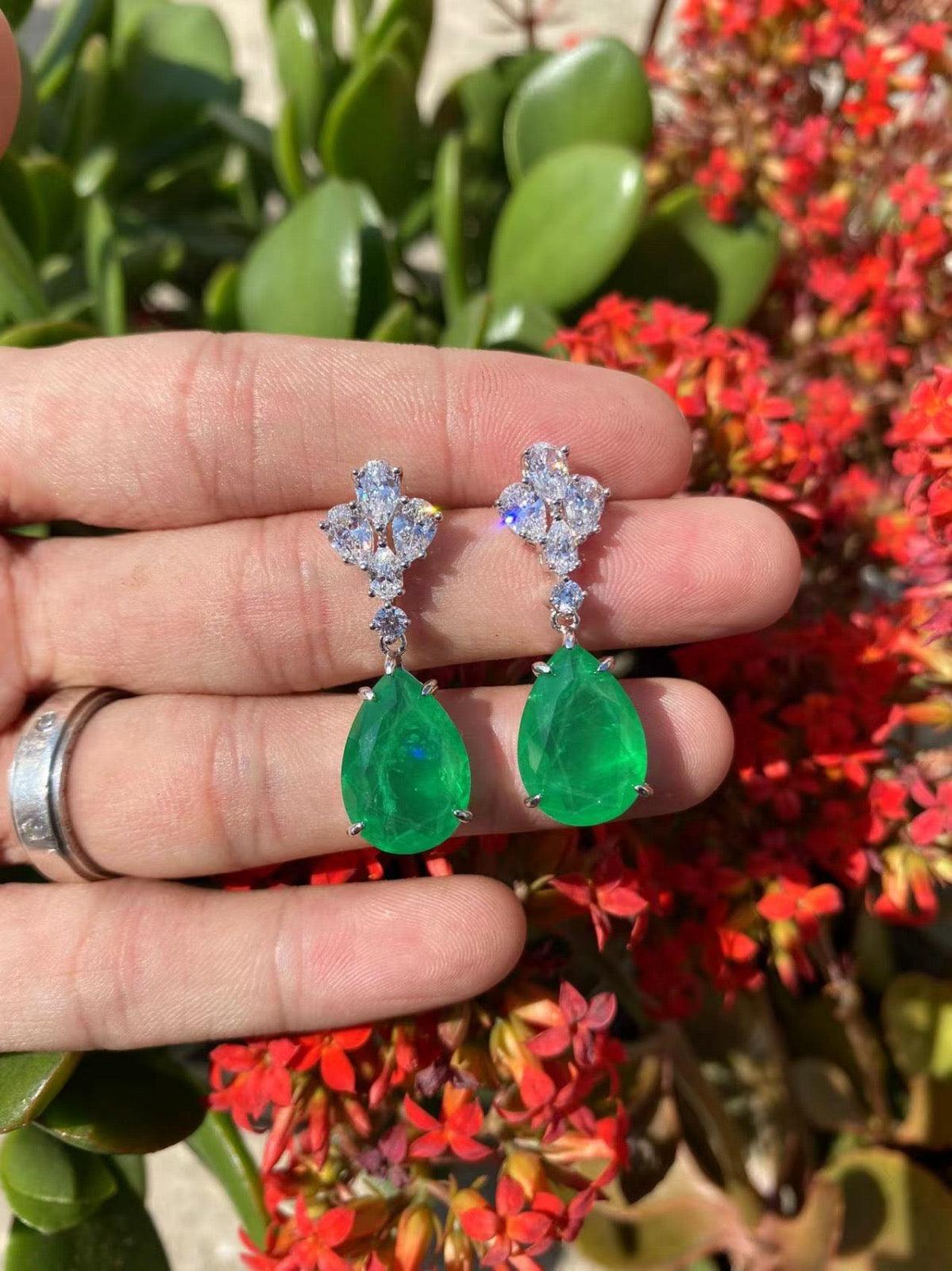 Luxury Crystal Flower Drop Earrings with Turquoise Teardrops