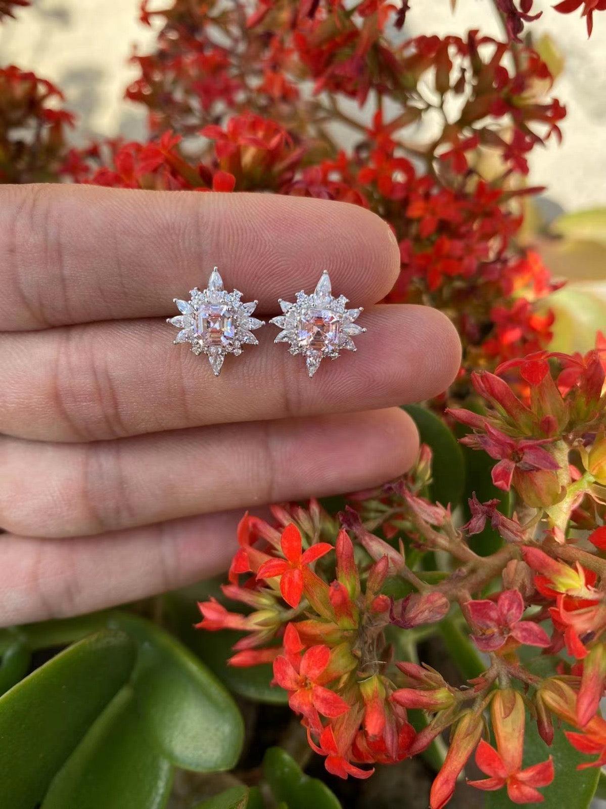 Dainty Blue Flower Stud Earrings